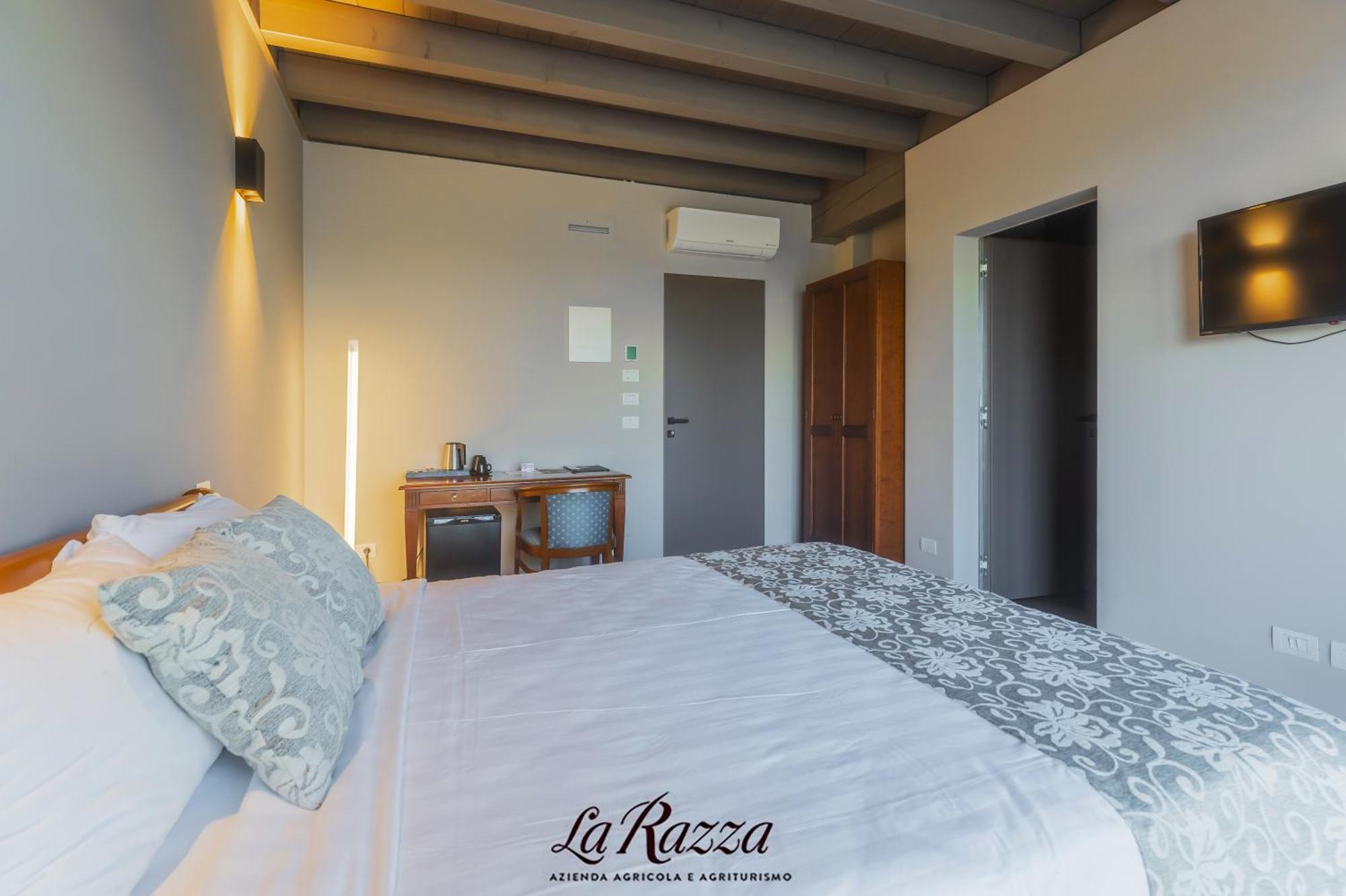 Agriturismo La Razza Реджо-нель-Емілія Екстер'єр фото